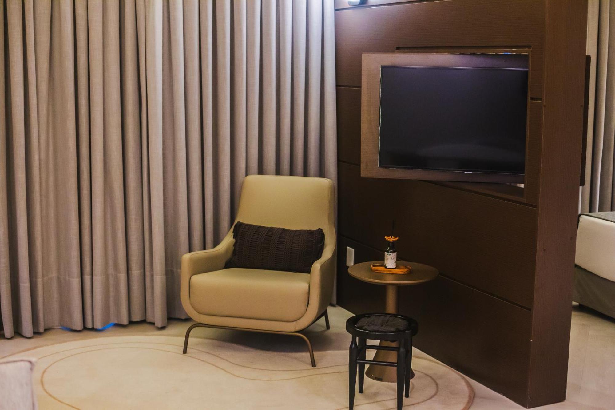 Mercure Camboriu Balneário Camboriú Exteriör bild