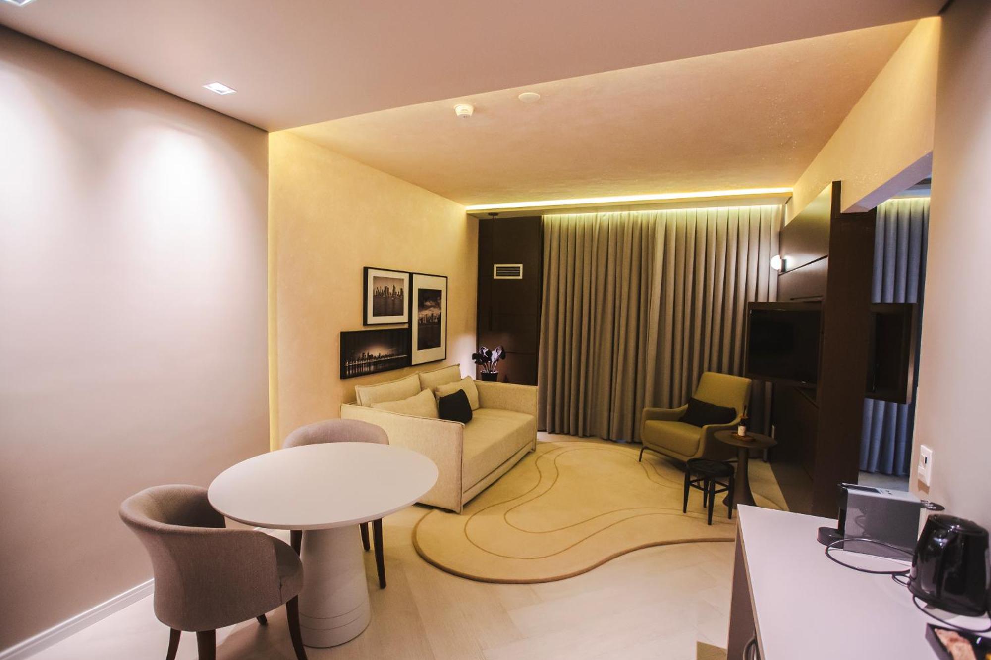 Mercure Camboriu Balneário Camboriú Exteriör bild
