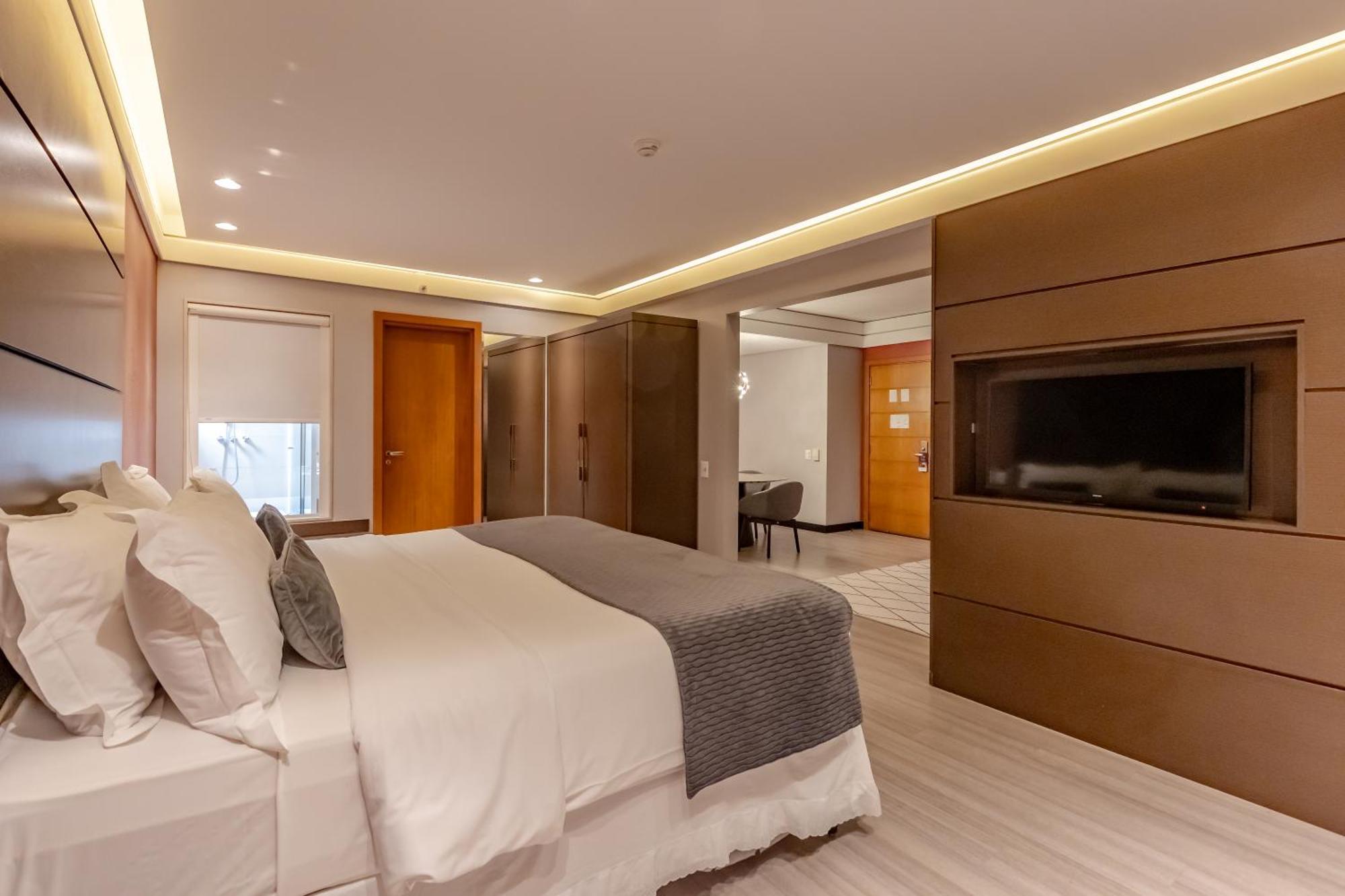 Mercure Camboriu Balneário Camboriú Exteriör bild